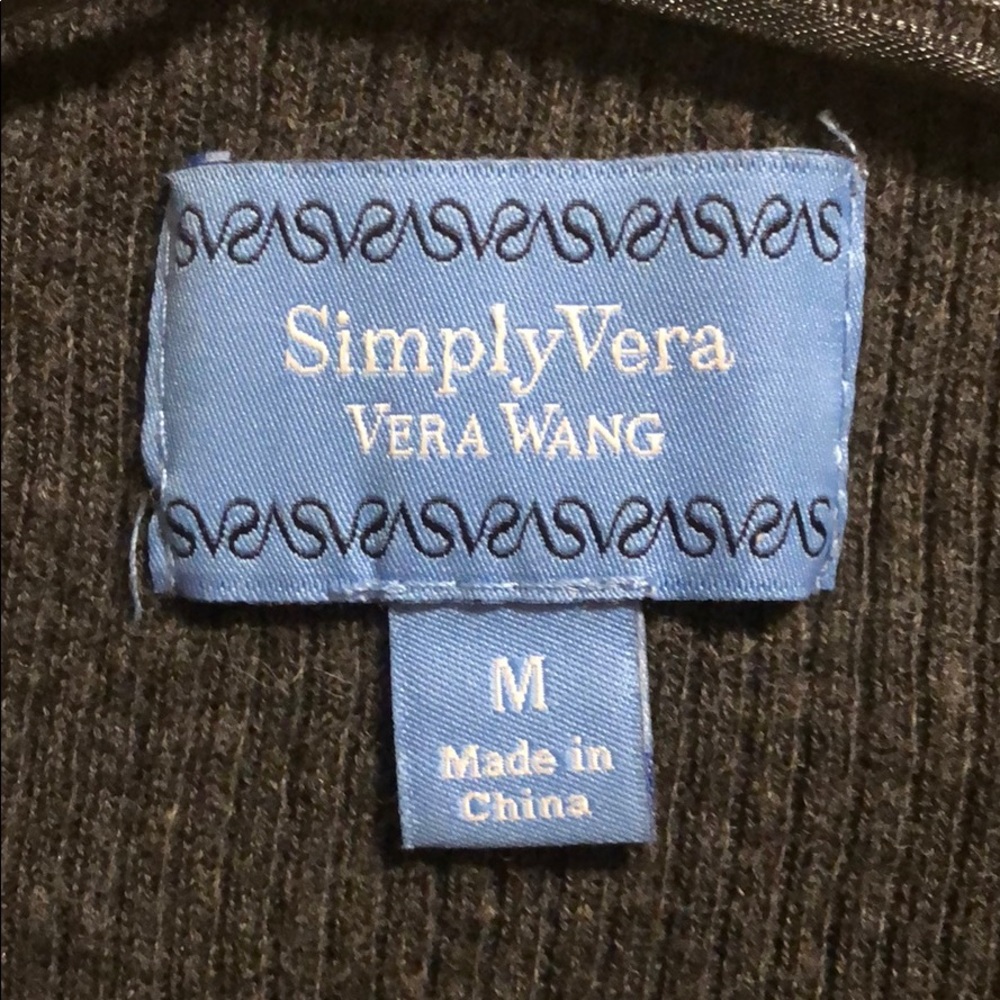 Vera Wang size Medium CARDIGAN
